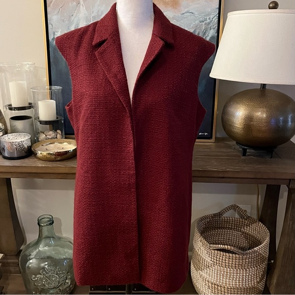 Coldwater Creek Jackets & Blazers - 2/$40 COLDWATER CREEK Burgundy Tweed Sleeveless Blazer Jacket Vest size 14